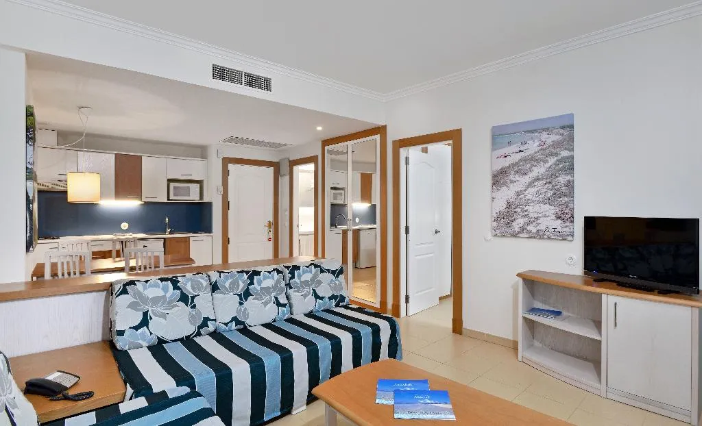 APARTMENT CAPACITY 2 Room, Aparthotel Isla de Cabrera, Majorca