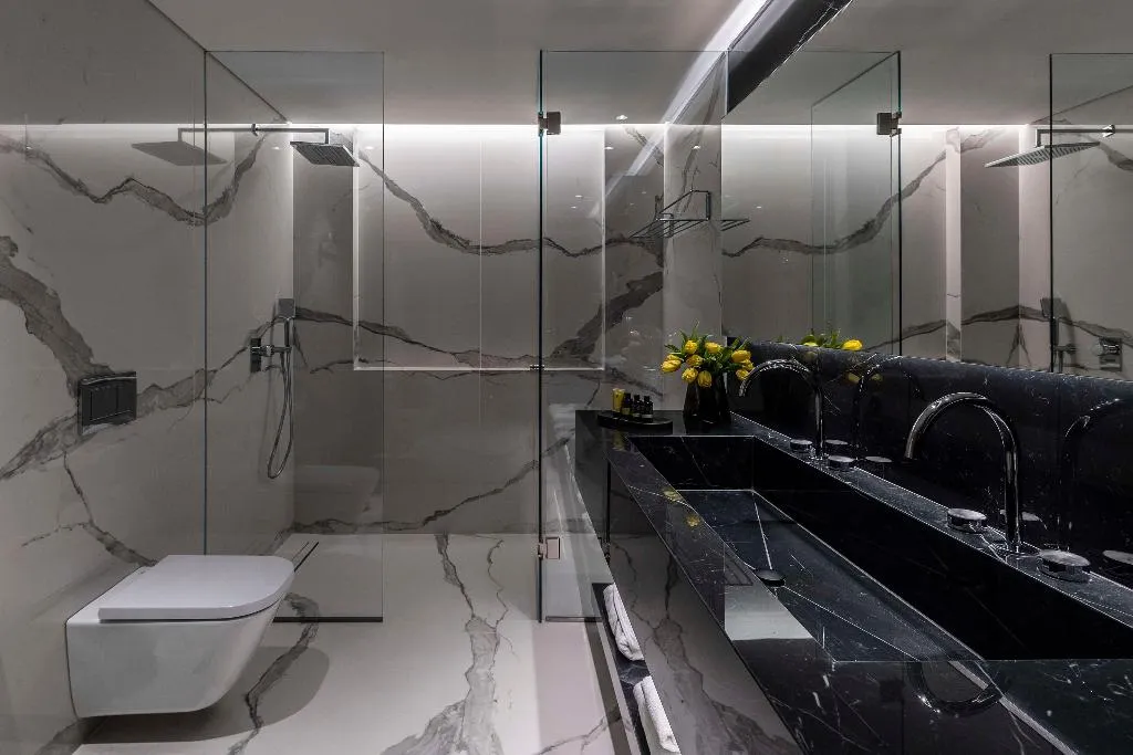 SUITE WITH VIEWS Room, NJV Athens Plaza, Athens