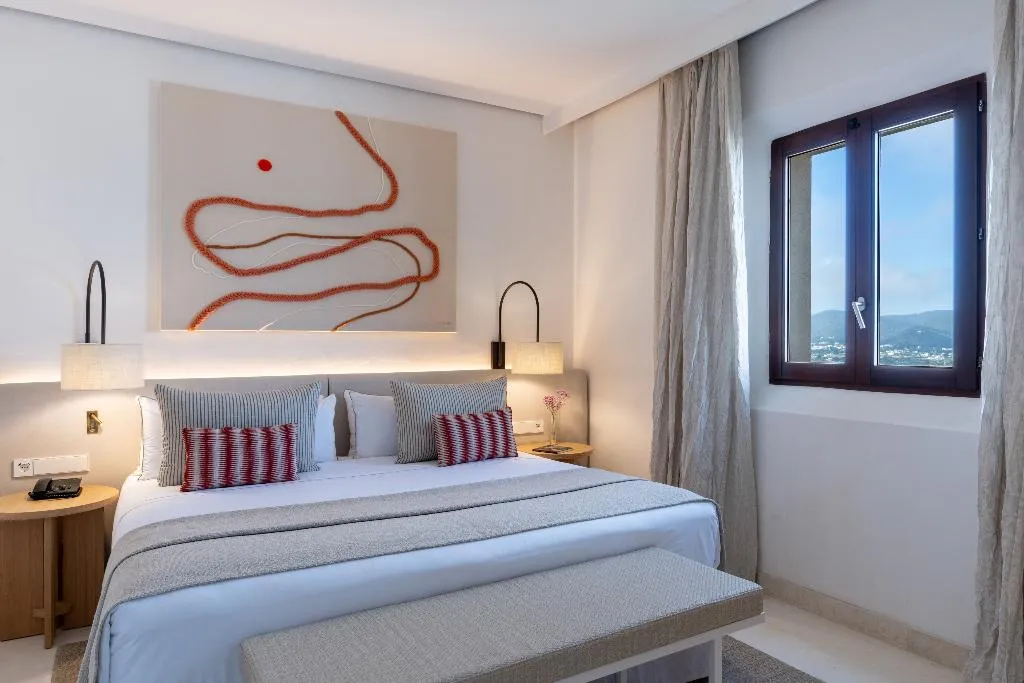 JUNIOR SUITE STANDARD Room, Parador de Ibiza, Ibiza