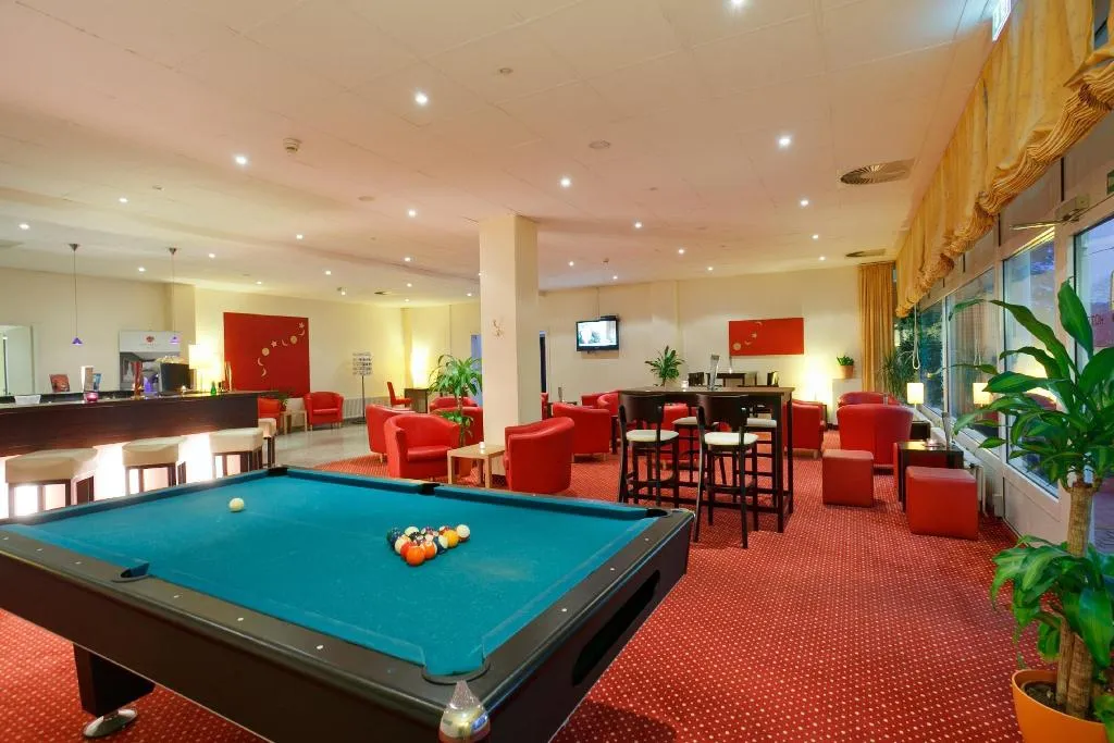 Sports and Entertainment, Premier Inn Berlin City Süd, Berlin
