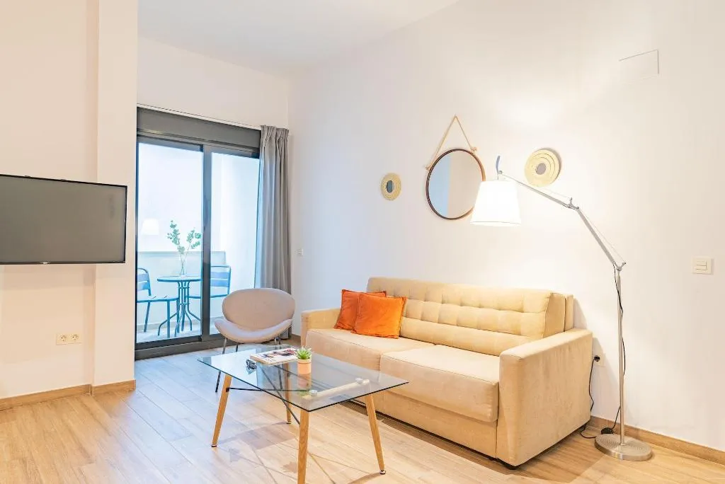 Room, Feelathome Ma Rtires Apartments, Costa Del Sol