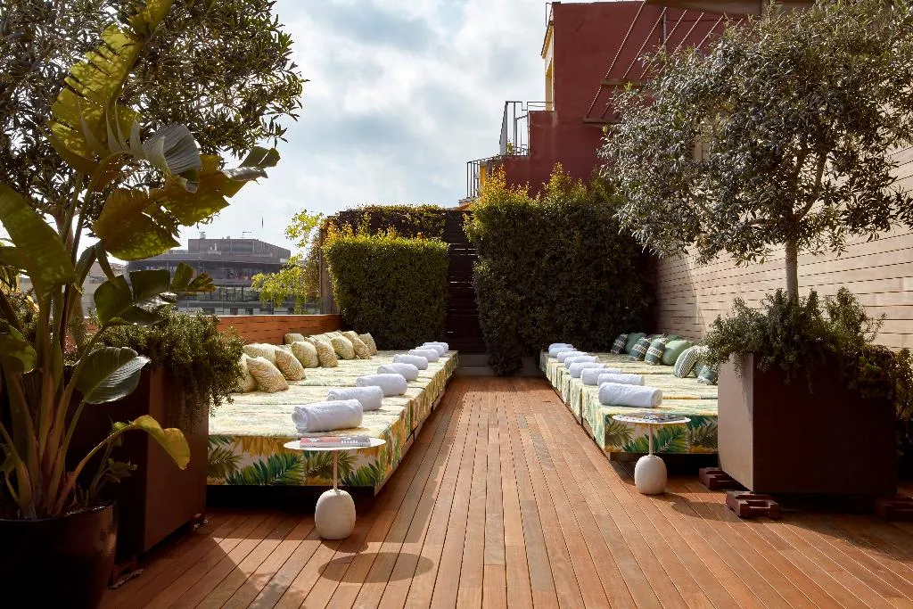 Terrace, Sir Victor Hotel part of Sircle Collection, Barcelona
