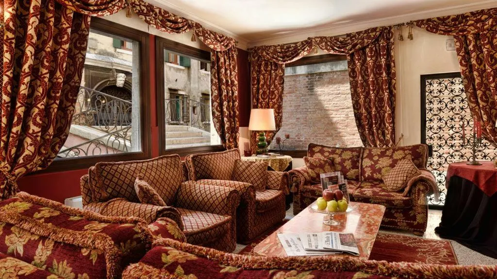 Lobby, Ca Alvise, Venice