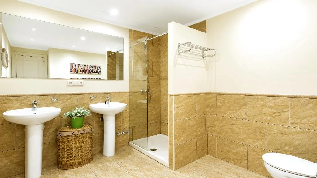 VILLA STANDARD Room, Villa Marina Puerto Banus, Costa Del Sol