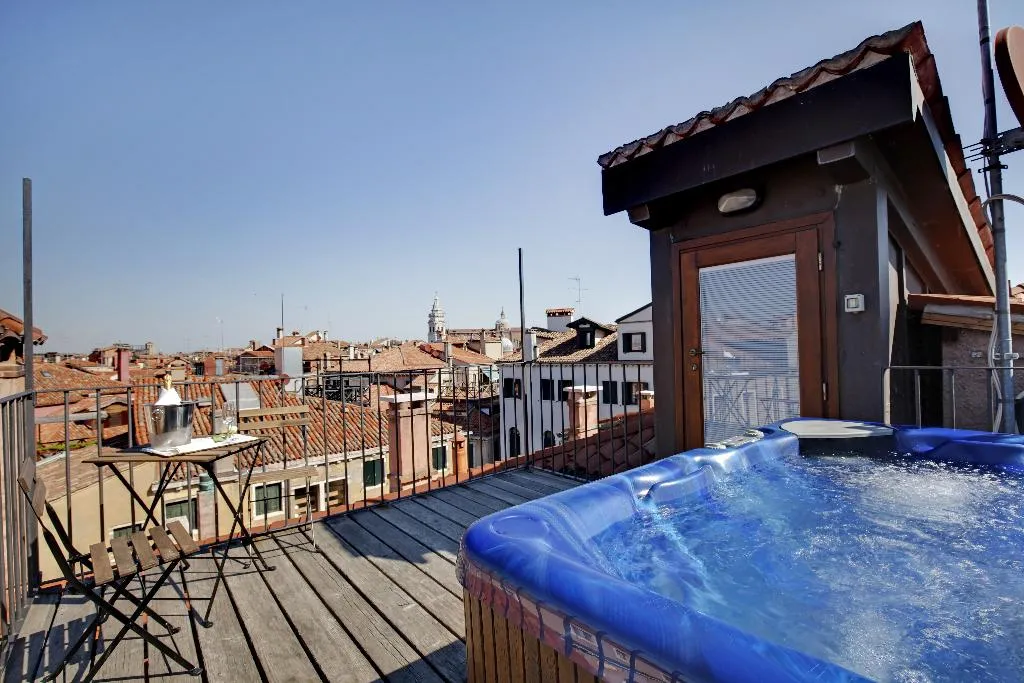 SUITE EXECUTIVE Room, Dona Palace, Venice