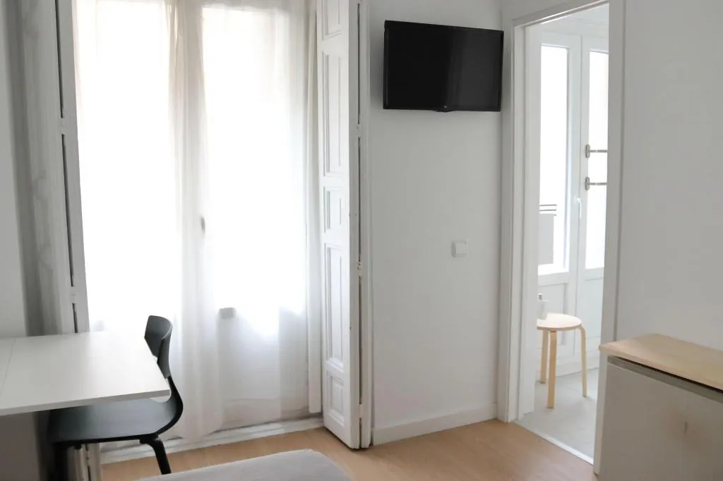 Room, Hostal La Zona, Madrid