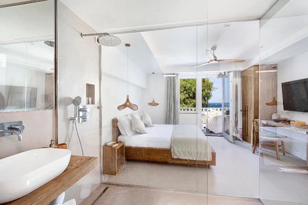 DOUBLE CLASSIC SEA VIEW Room, Maya Beach Resort, Naples