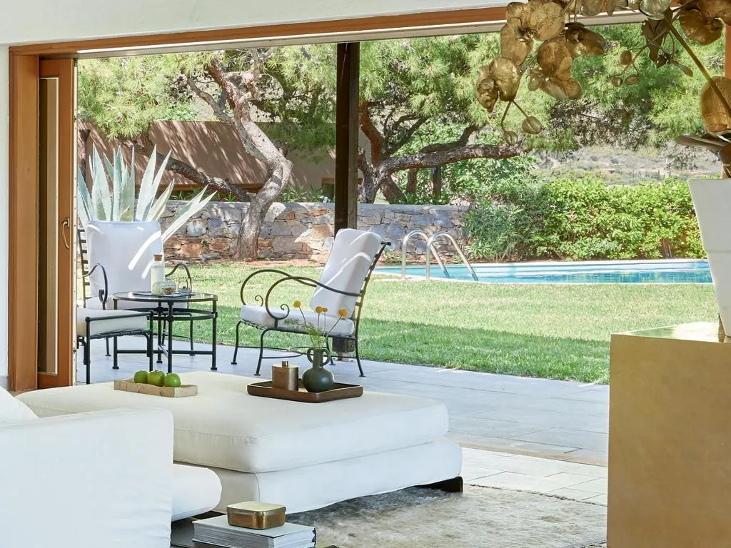 HOME WITH PRIVATE POOL Room, Cape Sounio, A Resort to Live, Athens