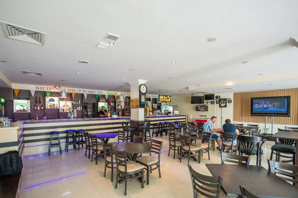 Bar, Clara Aparthotel & Residence, Bourgas