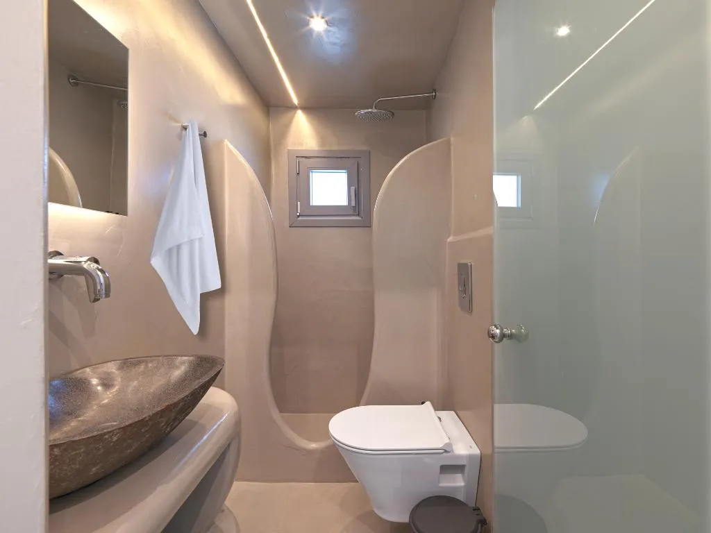 SUITE Accessible Room, Tatakis Design Hotel, Fira, Santorini