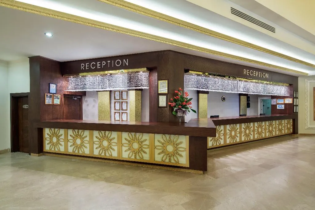 Lobby, Crystal Tat Beach Pearl Collection, Antalya