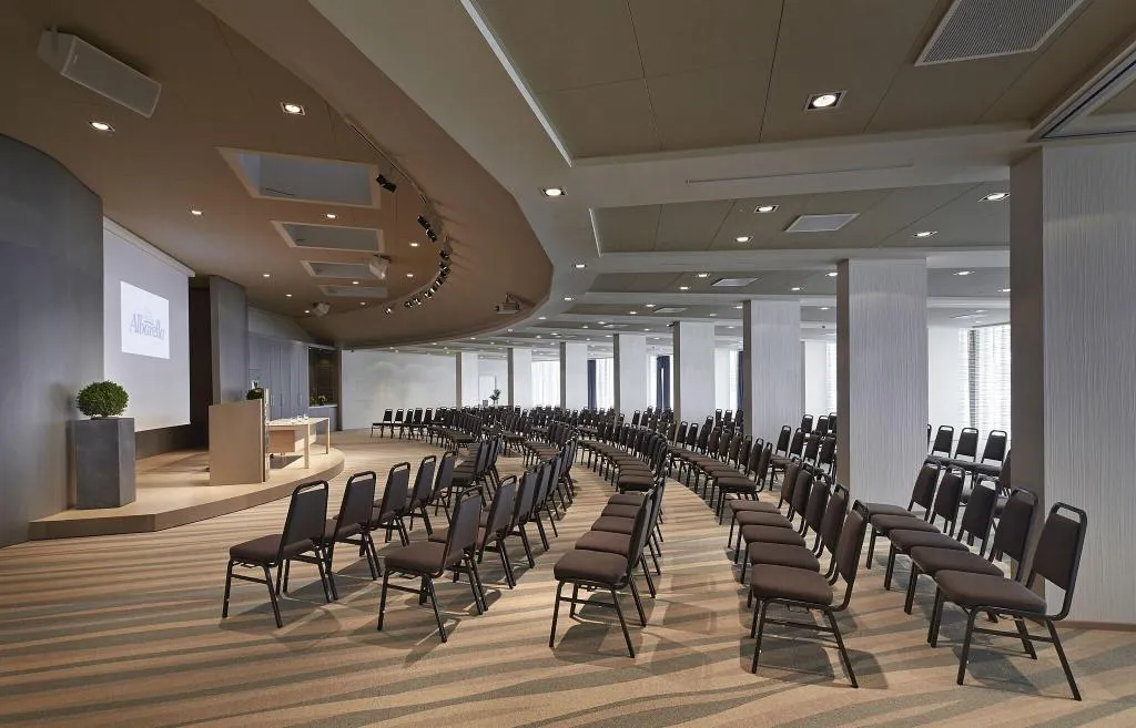 Conferences, Capo Nord, Venice