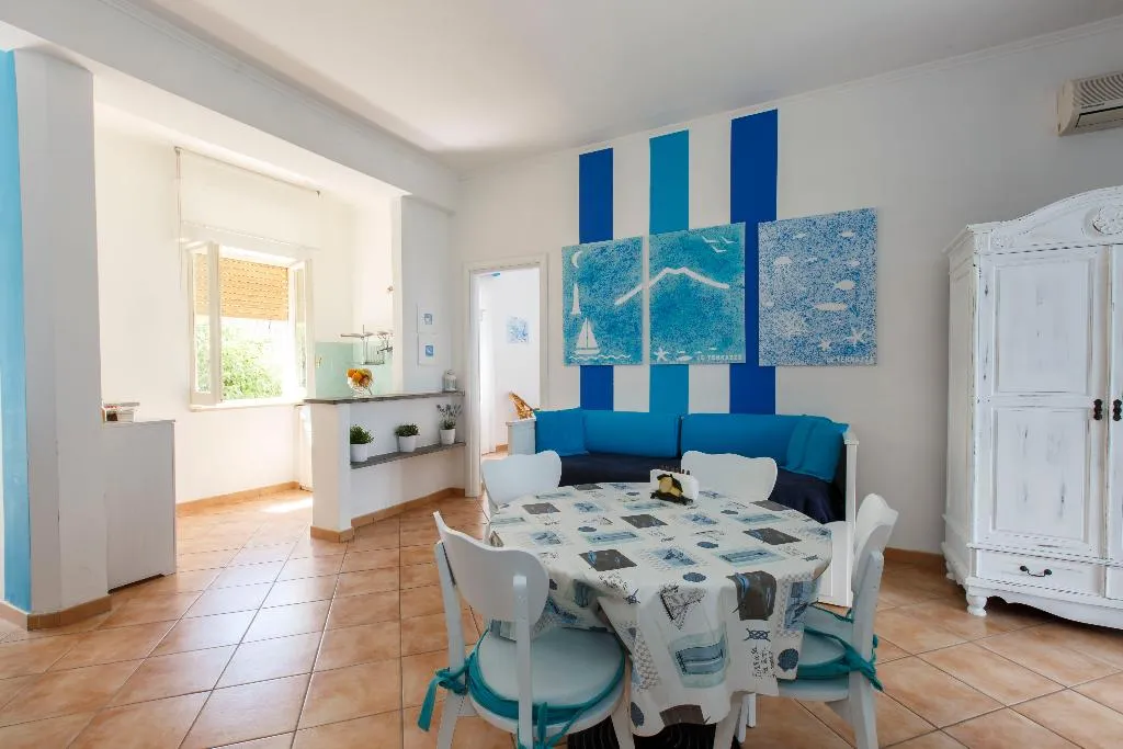 APARTMENT SEA VIEW WITH TERRACE Room, Residence Le Terrazze Sorrento, Naples