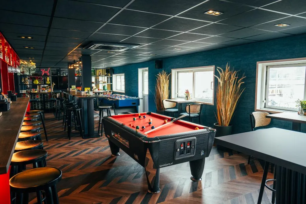 Sports and Entertainment, Botel, Amsterdam