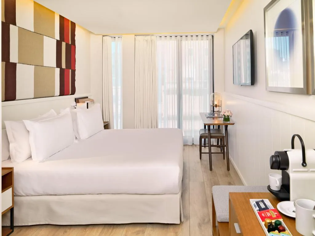 DOUBLE SINGLE USE CLASSIC Room, H10 Cubik, Barcelona