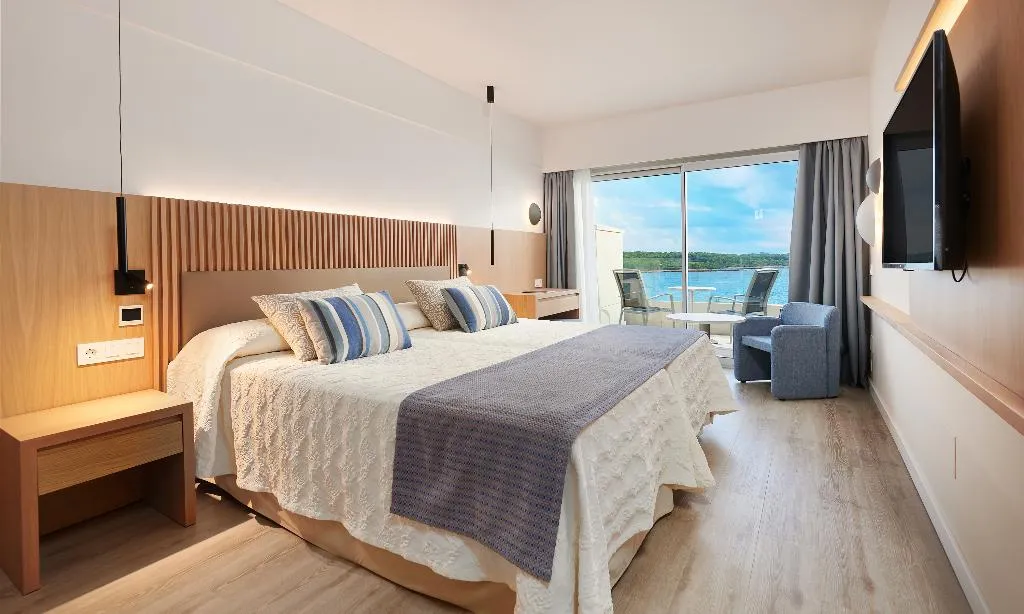 DOUBLE SINGLE USE SEA VIEW Room, Hipotels Mediterraneo - adults only, Majorca