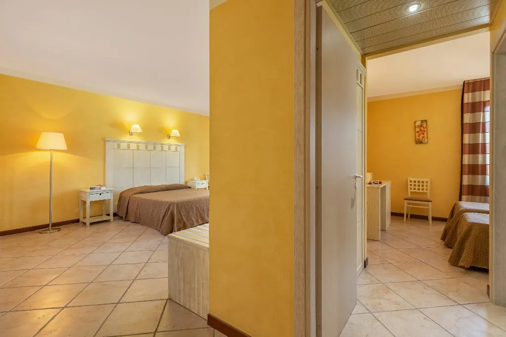 FAMILY ROOM STANDARD Room, Villa Zina family Resort, Palermo