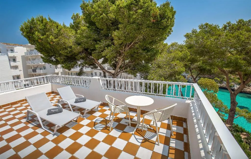 JUNIOR SUITE STANDARD Room, Barcelo Ponent Beach, Majorca
