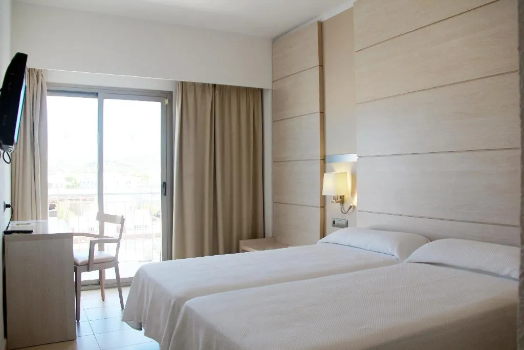 DOUBLE STANDARD Room, Hotel Puchet Ibiza, Ibiza