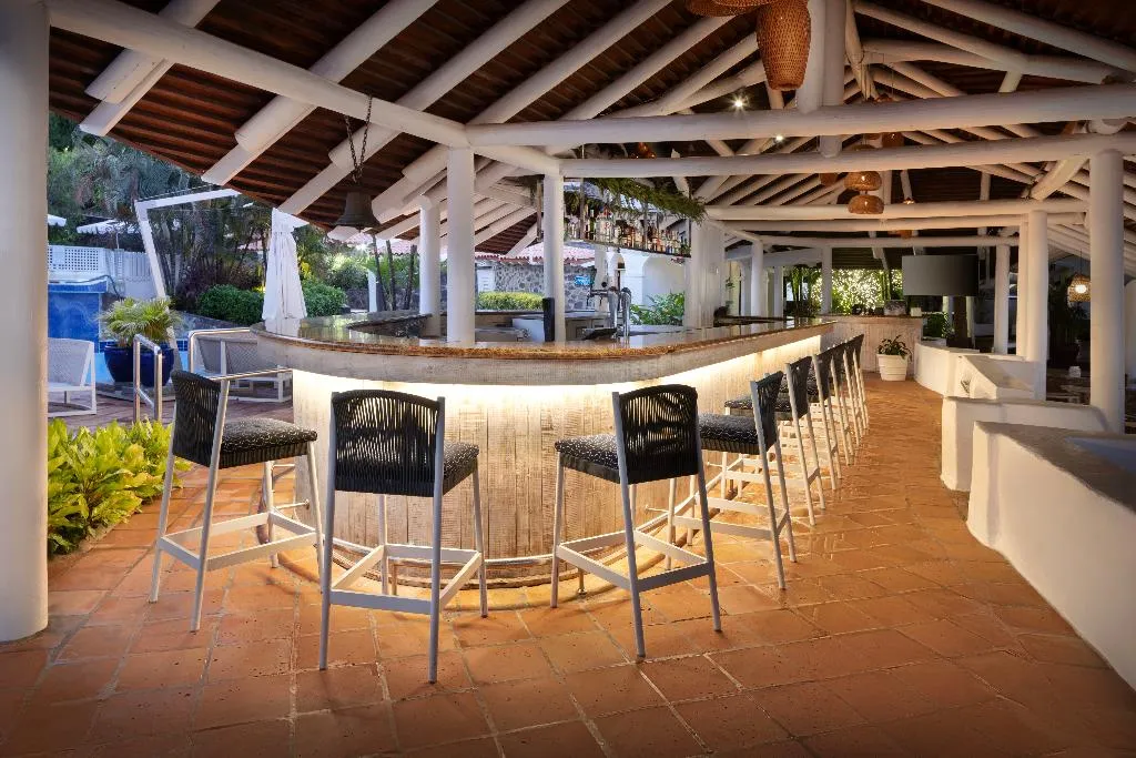 Bar, Windjammer Landing Villa Beach Resort, St Lucia