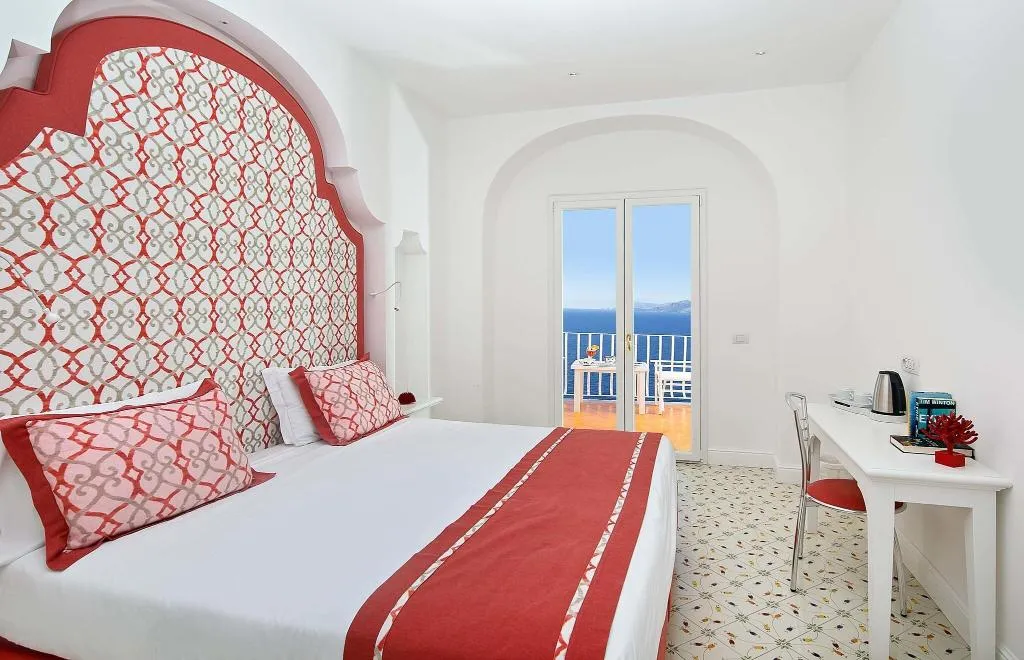 Double or Twin SEA VIEW Room, Tramonto D'oro, Naples