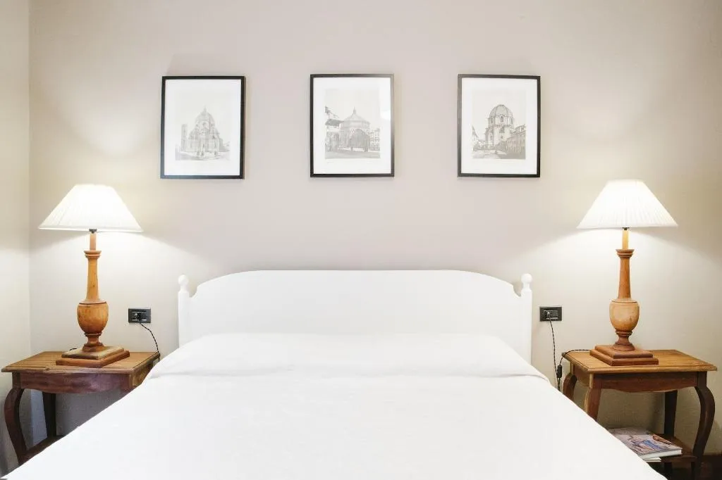 Room, Residenza Ognissanti, Florence