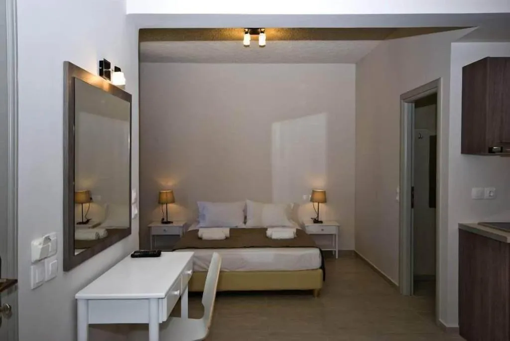 Room, Alafouzos Studios, Santorini