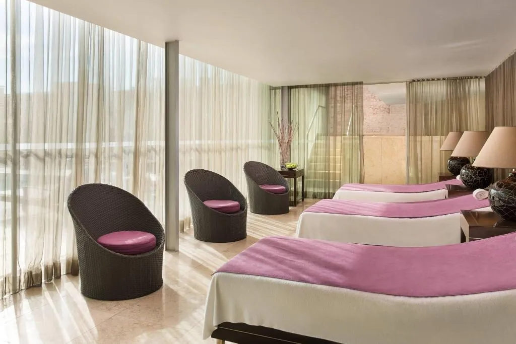 Sports and Entertainment, Sheraton Lisboa Hotel & Spa, Lisbon