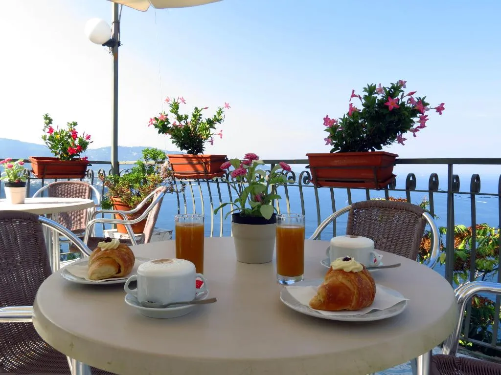 Restaurant, Baia Serena, Naples