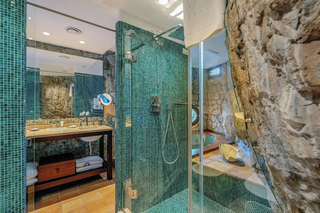 Room, Capo La Gala Hotel & Wellness, Naples