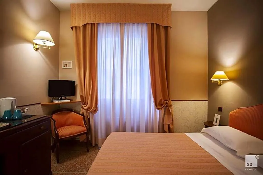 DOUBLE STANDARD Room, Villa San Lorenzo, Rome