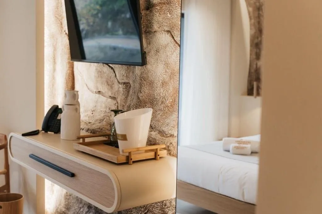 Room, Pousadela Village, Porto