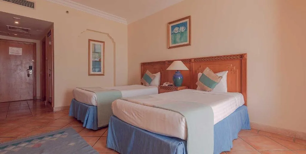 DOUBLE POOL VIEW Room, Old Palace Resort Sahl Hasheesh, Red Sea Riviera