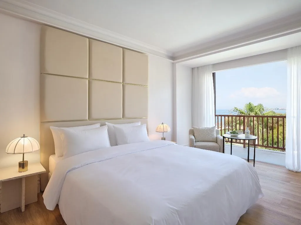 SUITE DELUXE Room, Grecotel Filoxenia Kalamata, Kalamata