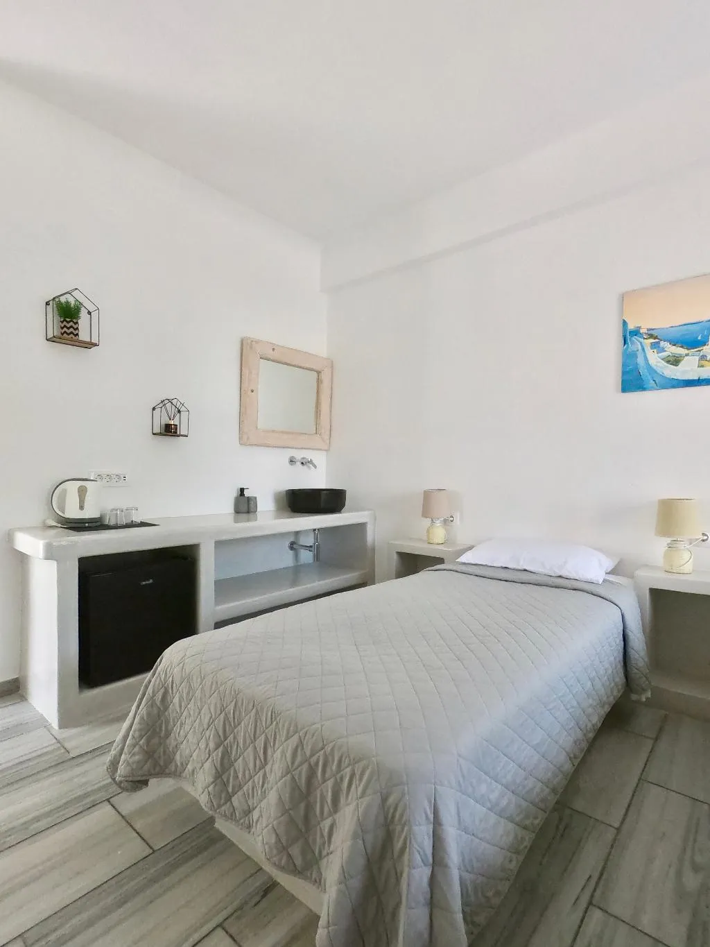 STUDIO DELUXE Room, Anny Studios Perissa Beach, Santorini