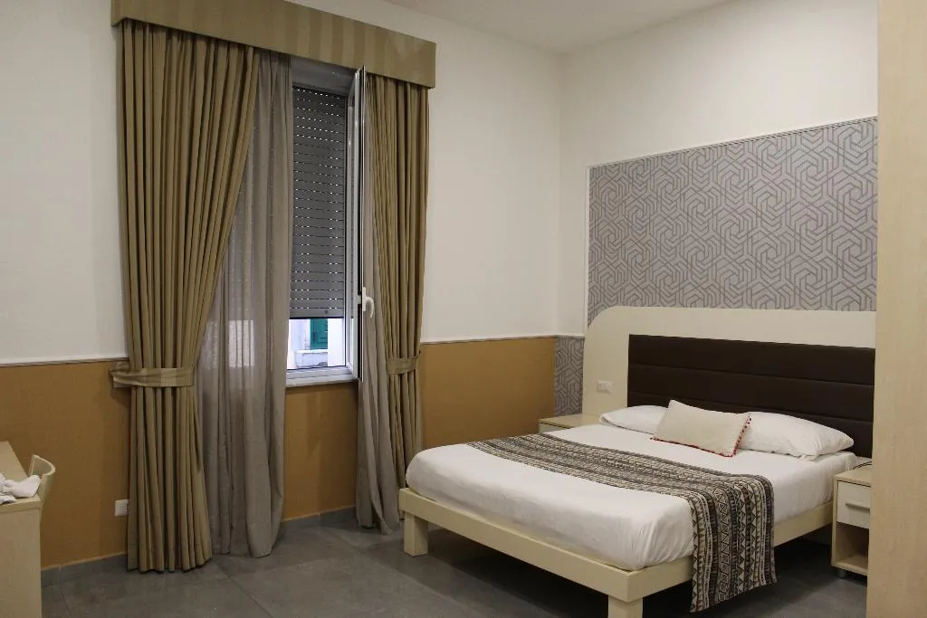 DOUBLE STANDARD Room, Hotel San Michele, Naples