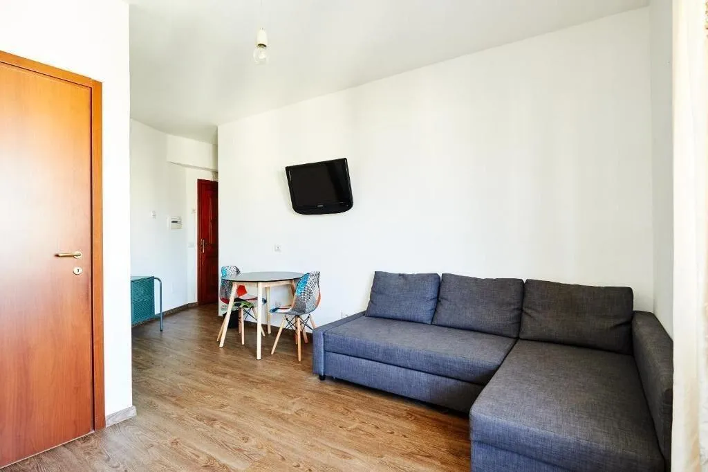 Room, Bnb Drive In, Rome