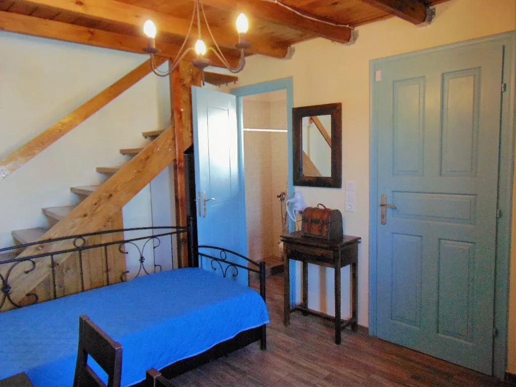 SUITE STANDARD Room, Angels Suites Of 1870, Santorini