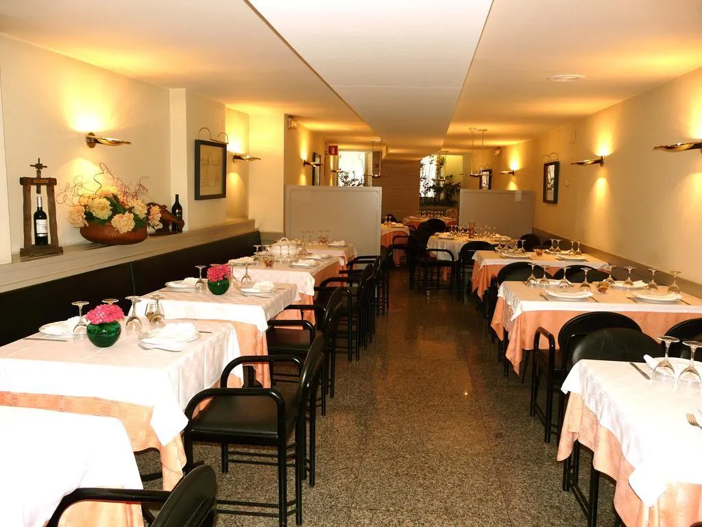 Restaurant, Nice, Costa Brava