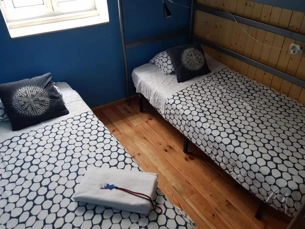 Room, Sardines And Friends, Porto