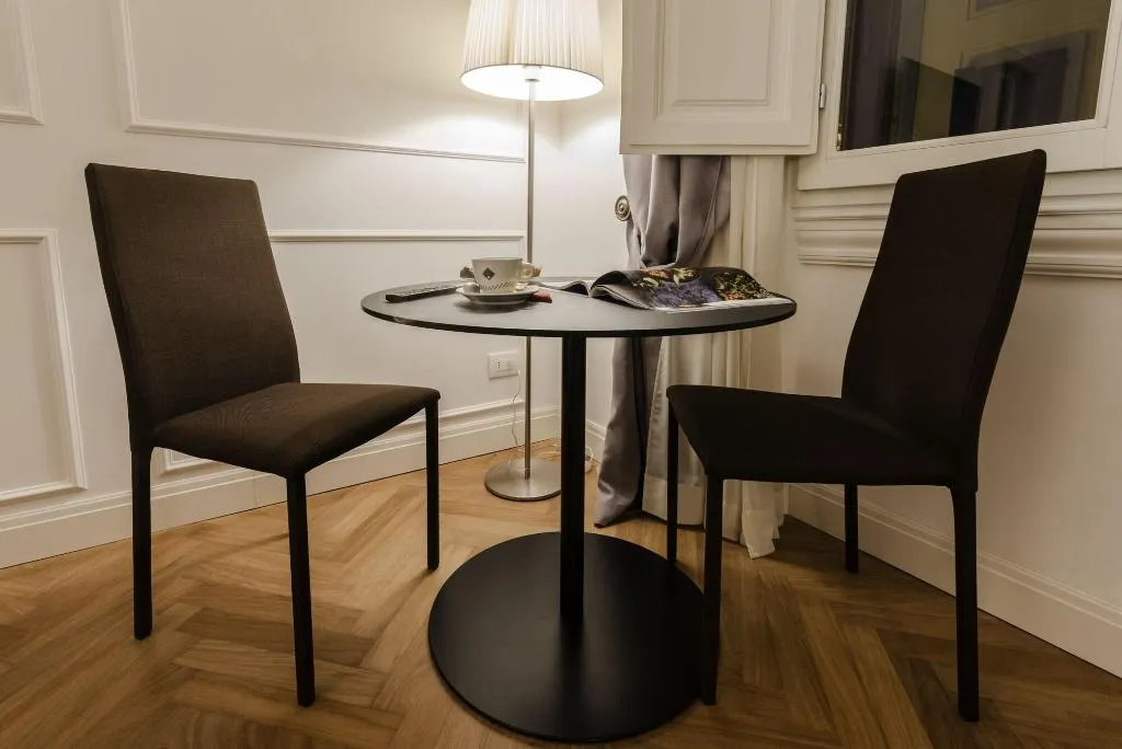 Room, Daphne Guest Hause, Florence