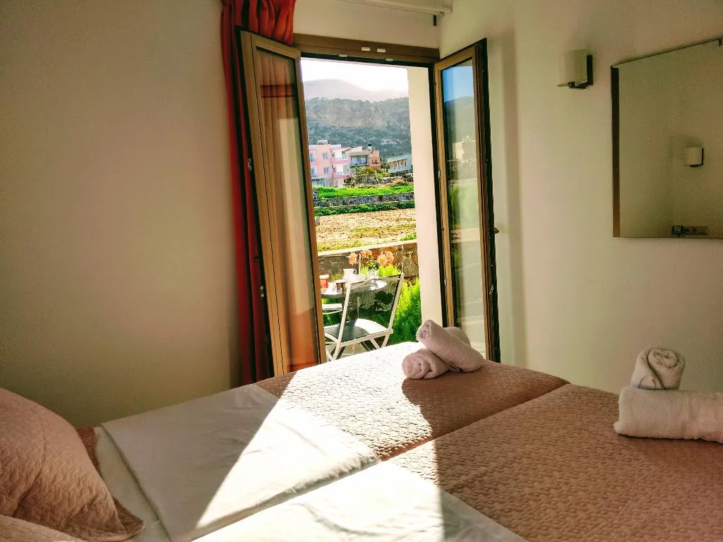 APARTMENT POOL VIEW Room, Casa Malena, Crete