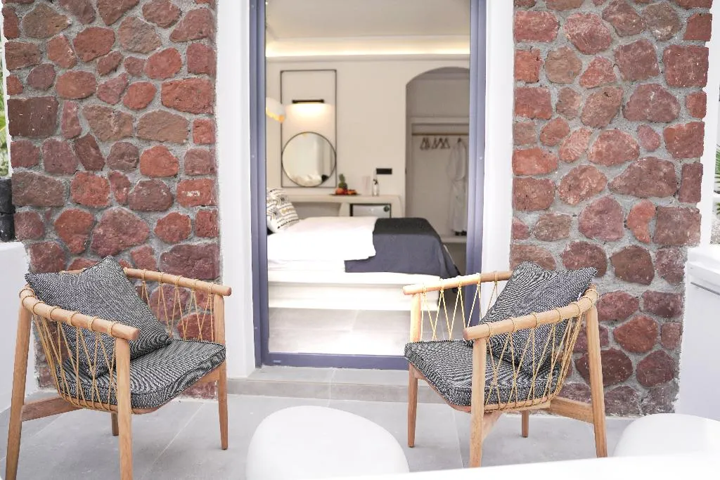 DOUBLE DELUXE WITH JACUZZI Room, King'S Suites, Santorini
