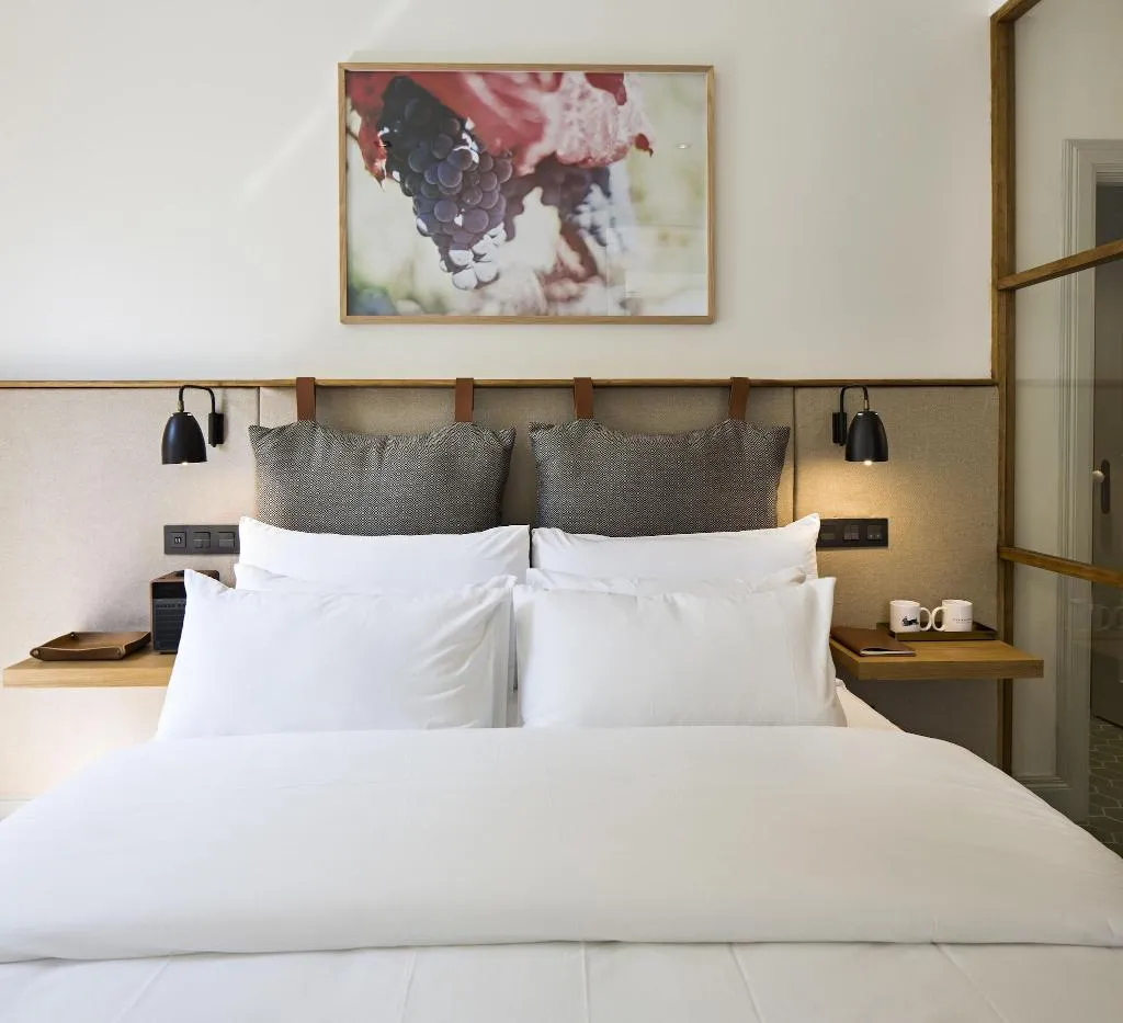 Room, Quinta de S. Bernardo Winery & Farmhouse, Porto