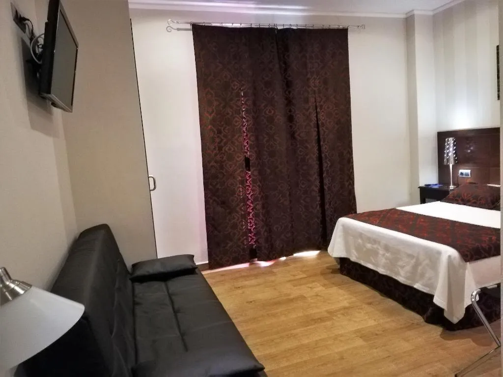 Room, Lb Lebrija Hotel, Andalucia