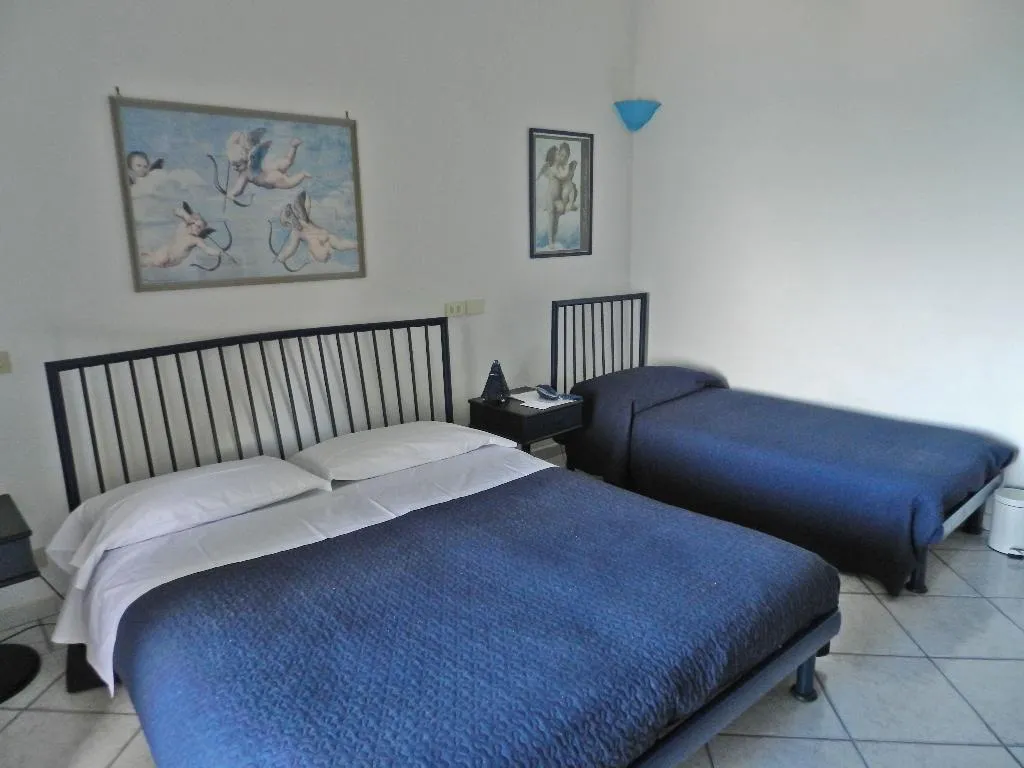 TRIPLE SUPERIOR Room, Holiday Hotel Praiano - Amalfi Coast, Naples