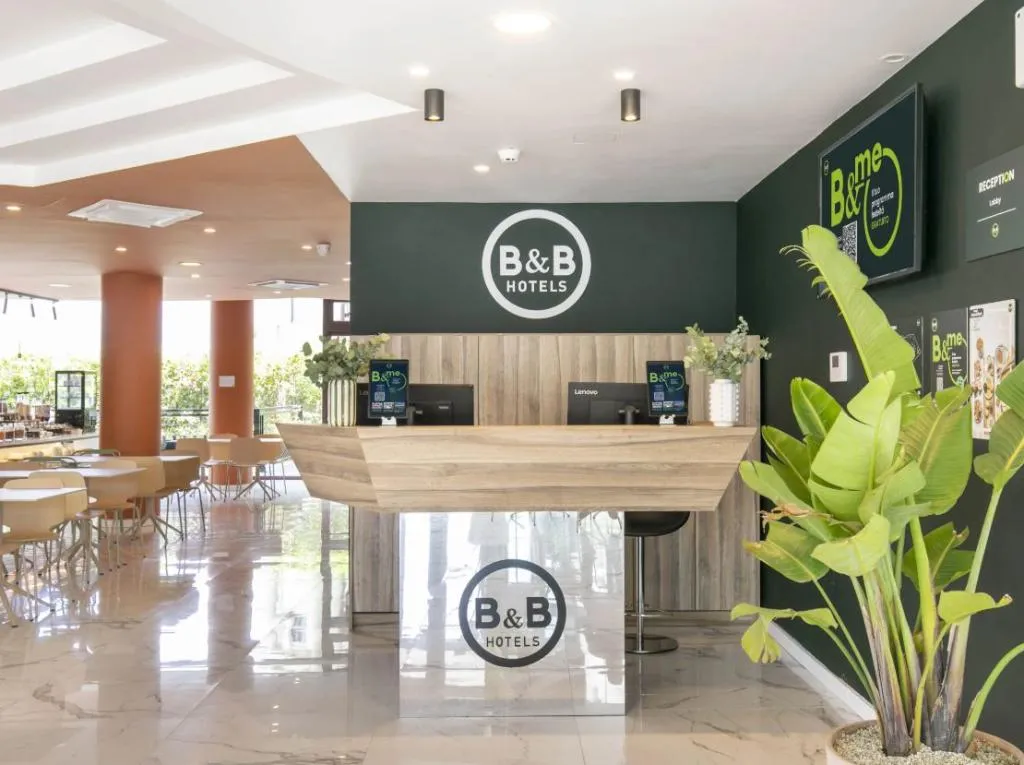 Lobby, B&B Hotel Latina, Rome