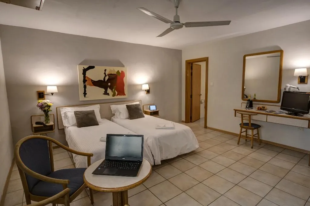 Double or Twin STANDARD Room, Sliema Chalet Hotel, Malta