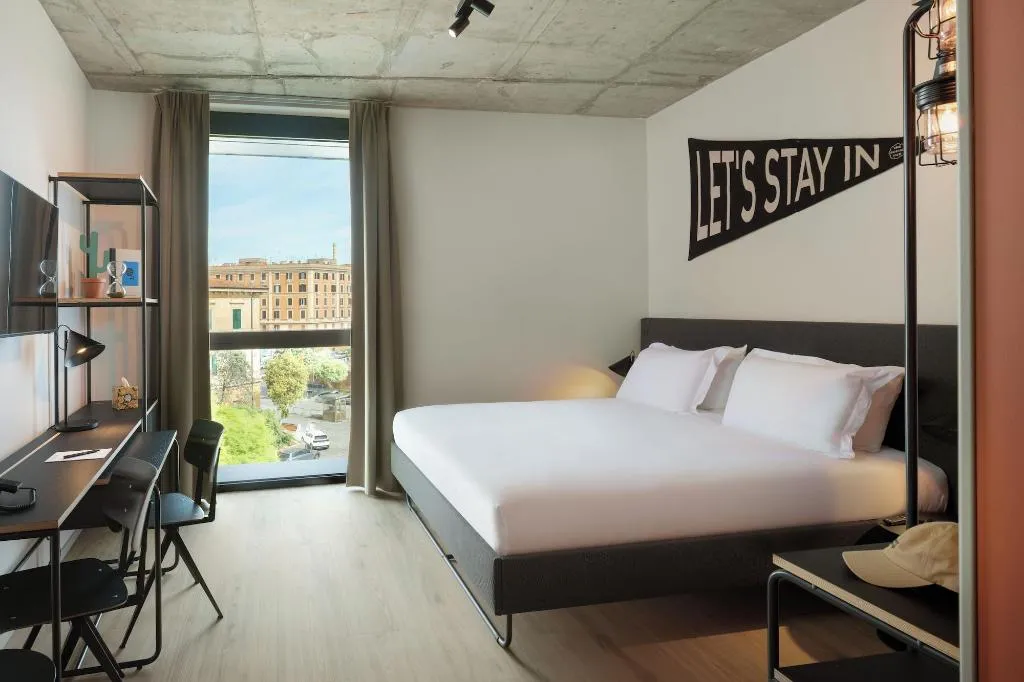 Room, The Social Hub Rome, Naples