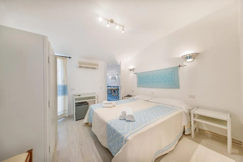 Double or Twin STANDARD Room, Hotel Le Mimose, Olbia